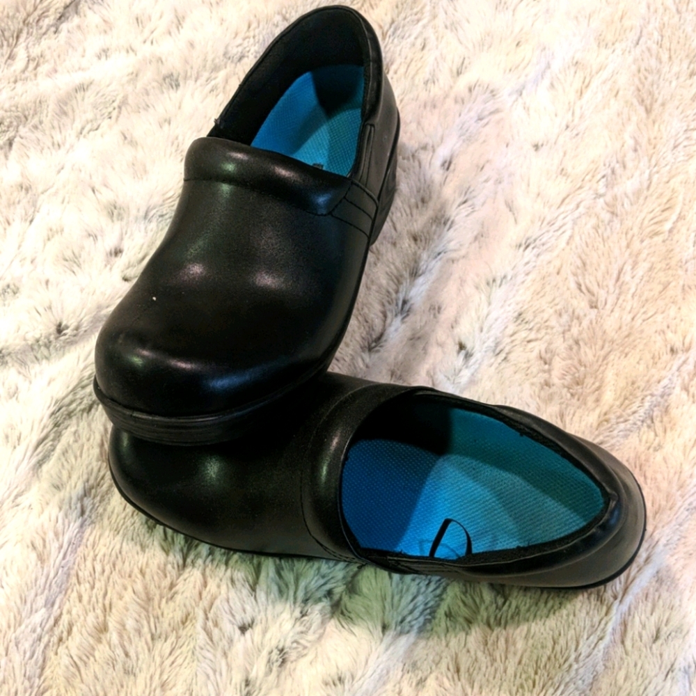 Server Clogs, Non-Slip Dr. Scholl's - Women's 8